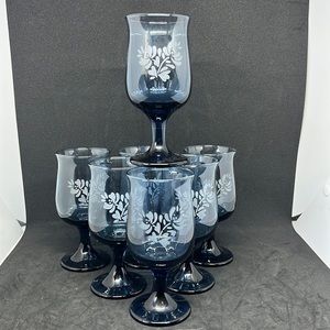 Vintage Pfaltzgraff wine/water Glass set Yorktowne midnight blue